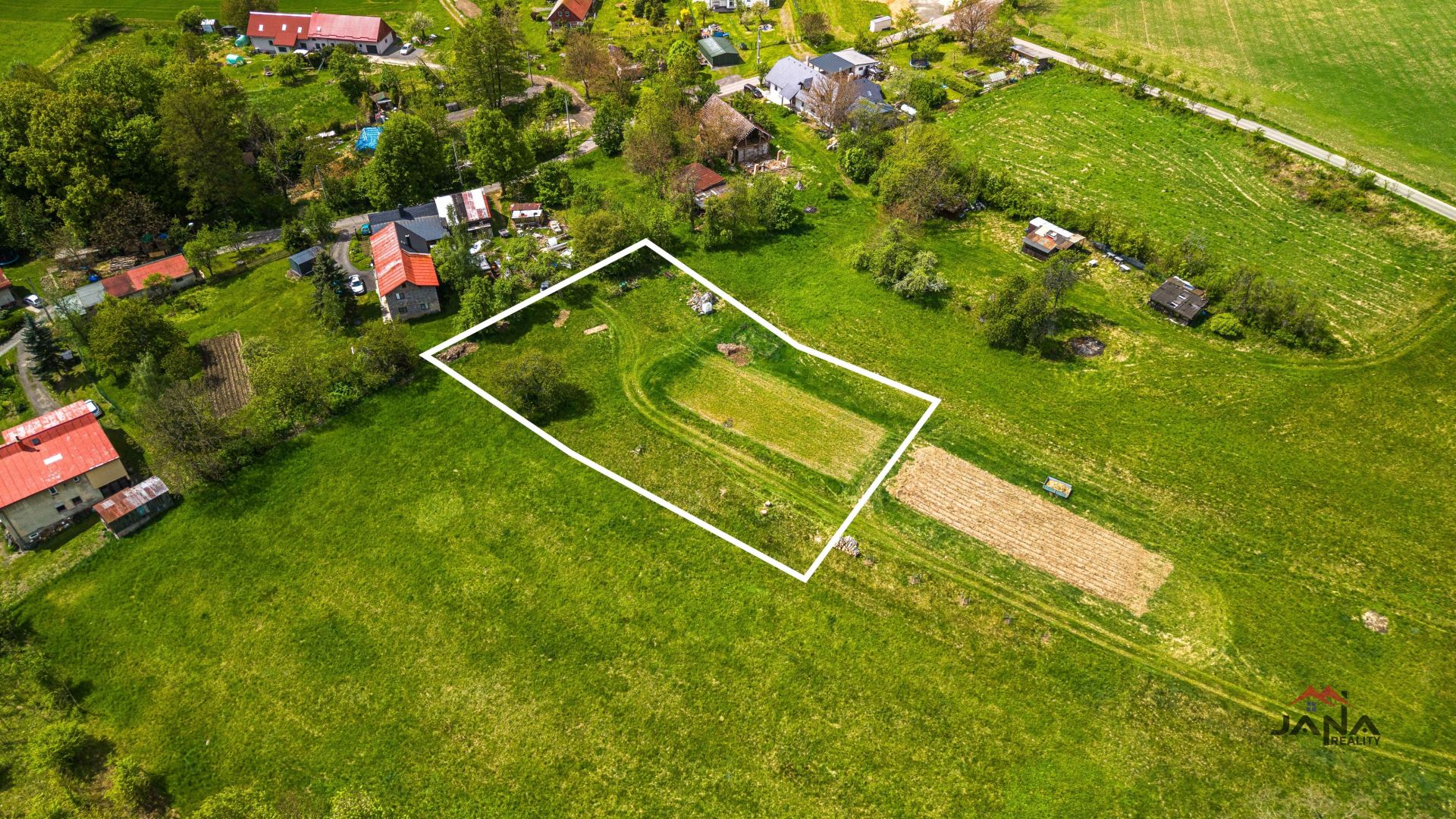 Prodej stavebního pozemku 2092 m² Železný Brod
