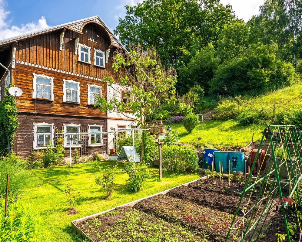 PRODÁNO: Rodinný dům, pozemek 966 m², Dubnice